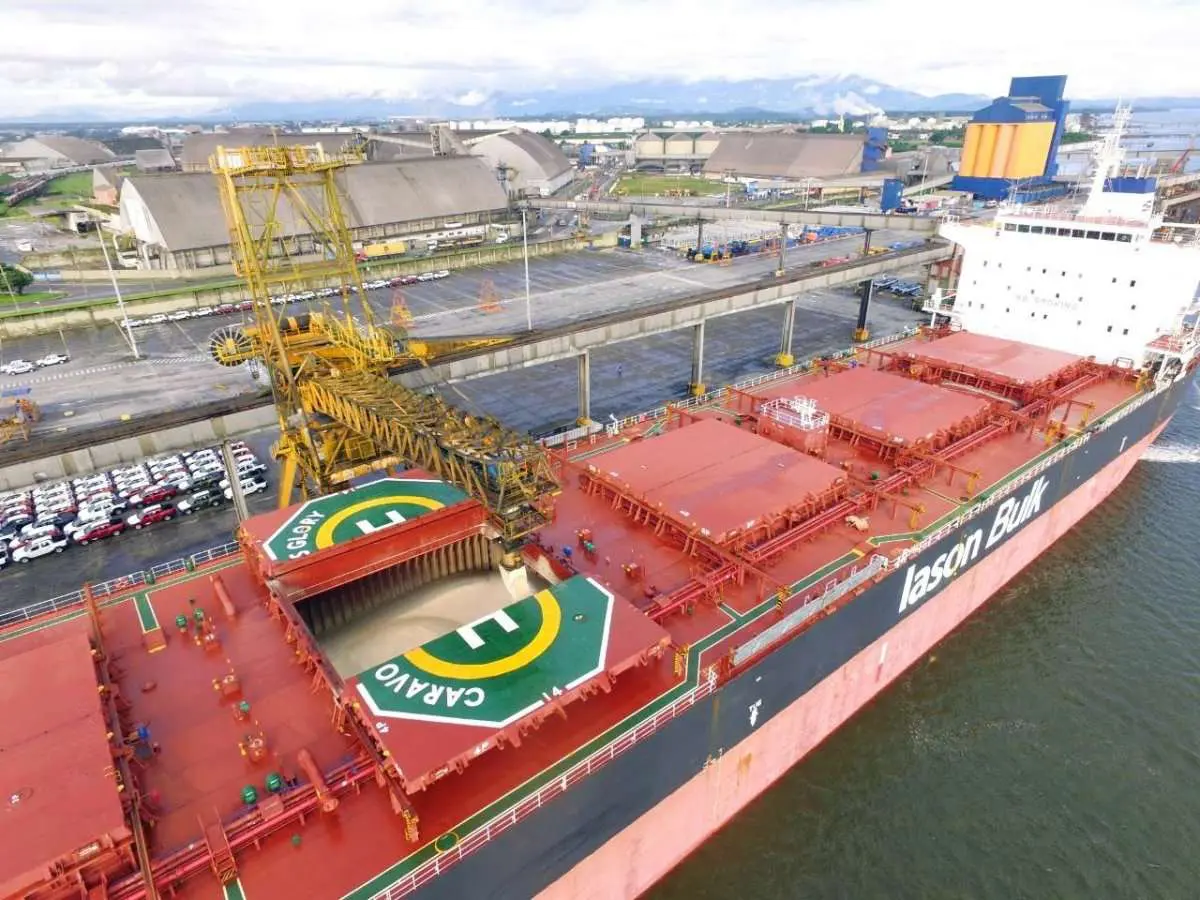 Bulk Vessel Port